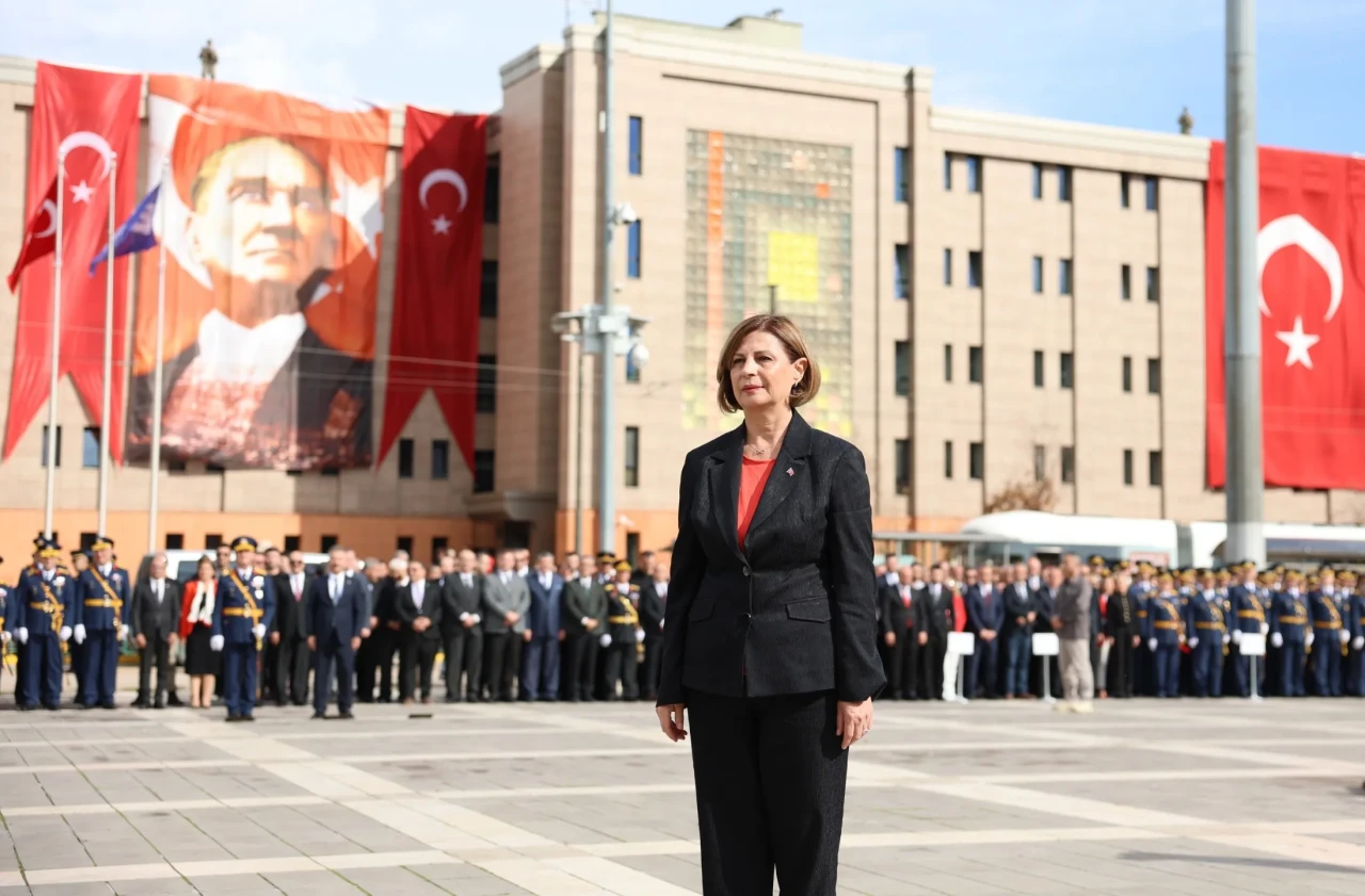 Ayşe Ünlüce: “Atatürk’ün fikirleri ve idealleri milletimizin kalbinde sonsuza dek yaşayacak”