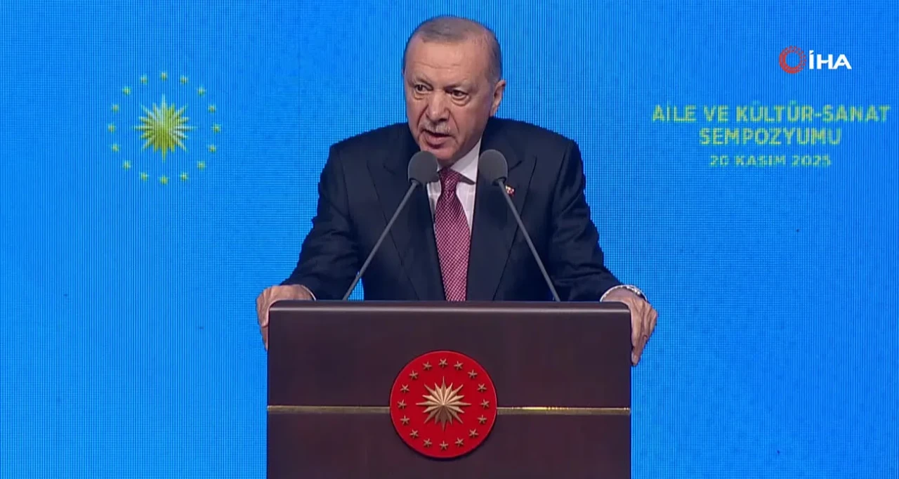 Erdoğan’dan Doğurganlık Uyarısı: “Şu Anda Bir Felaketi Yaşıyoruz”