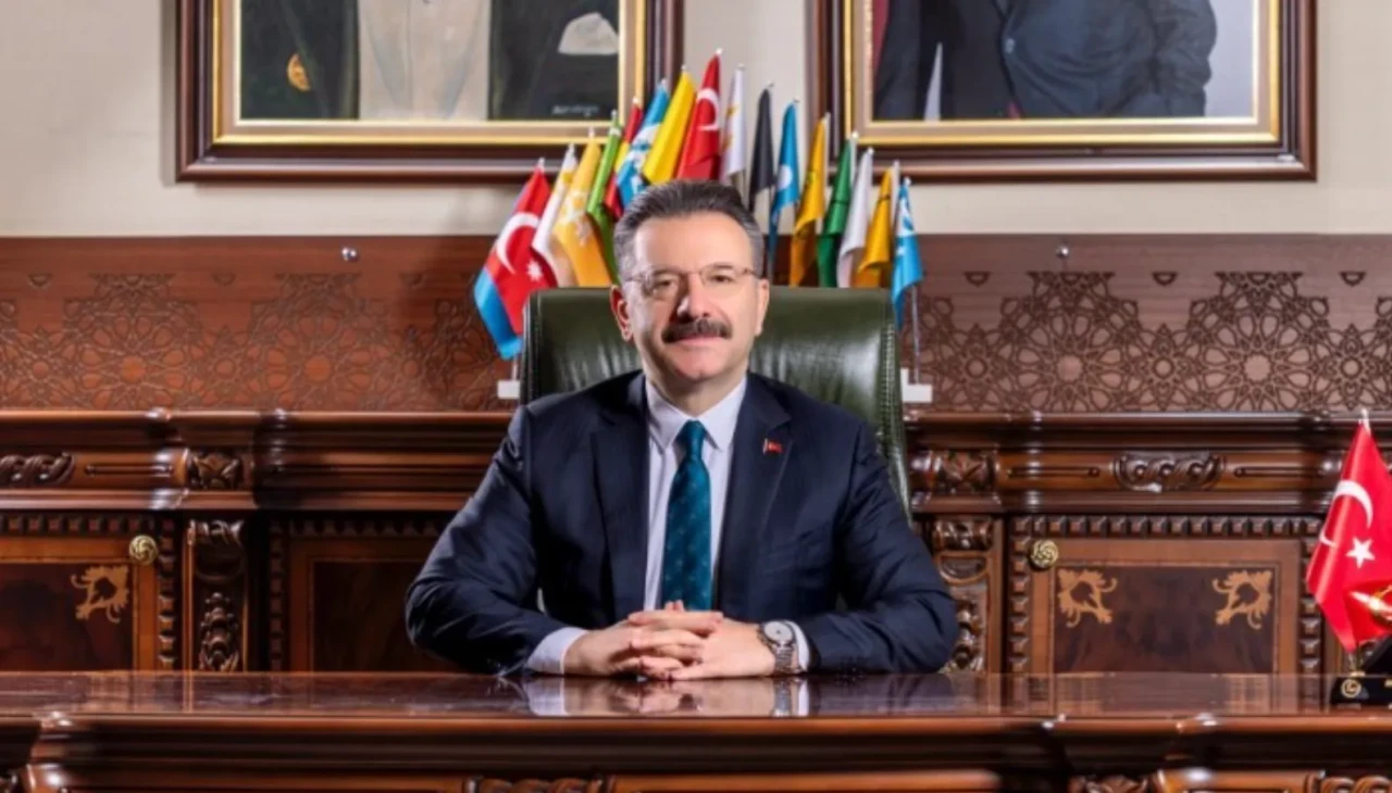 Trafik Polisi Kazada Şehit Oldu: Vali Aksoy’dan Başsağlığı Diledi