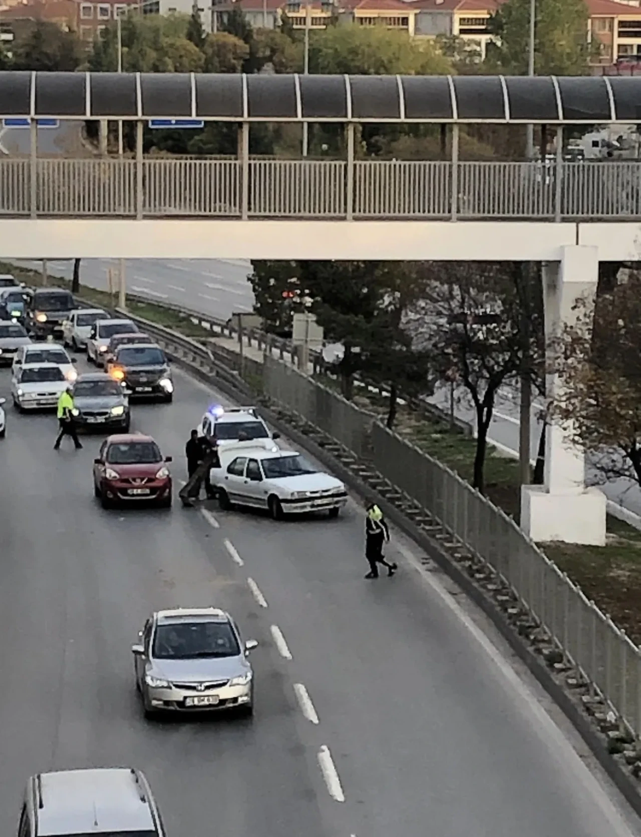 Eskişehir Çevreyolu’nda Maddi Hasarlı Kaza