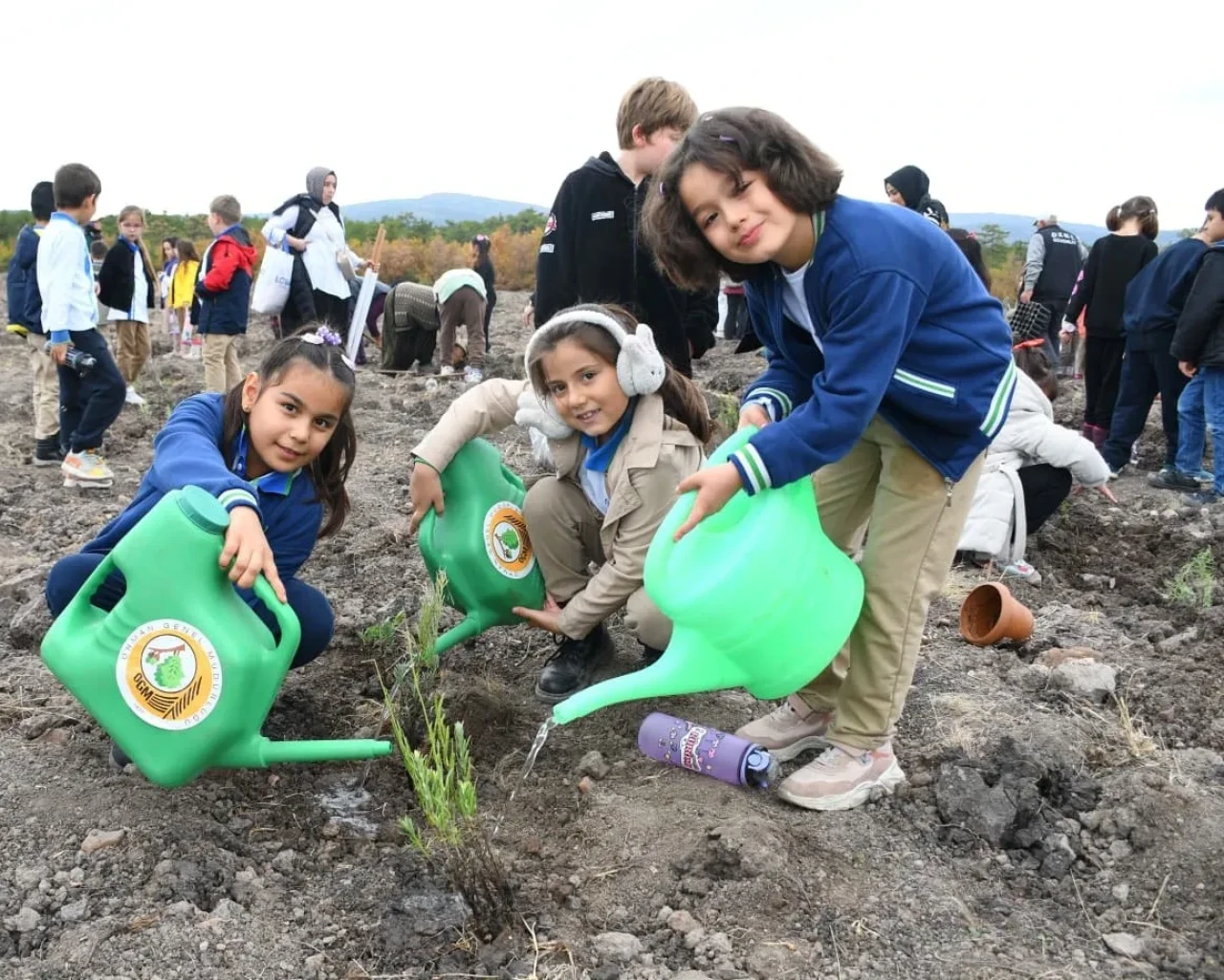 Eskişehir’de Öğrenciler Fidan Dikimiyle Geleceğe Nefes Oldu
