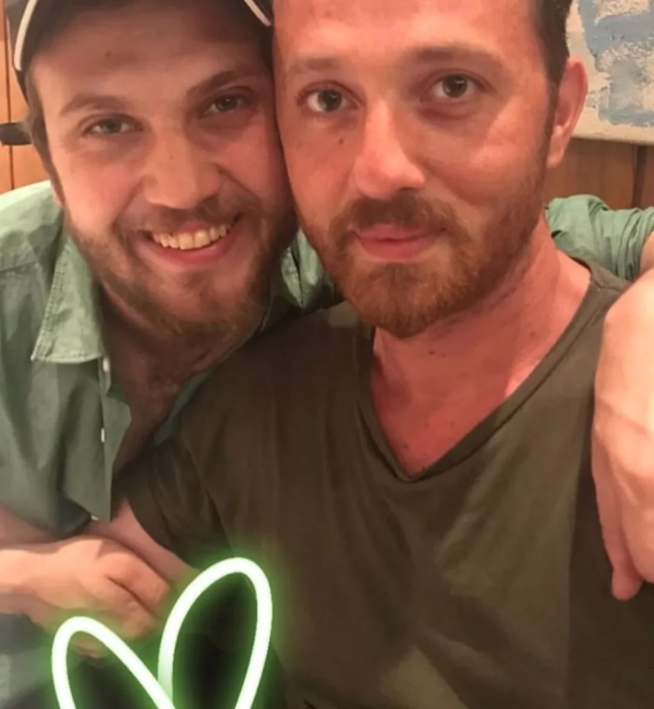 Yigit Evgar evli mi, ne iş yapıyor? Demet Evgar'ın kardeşi kimdir?