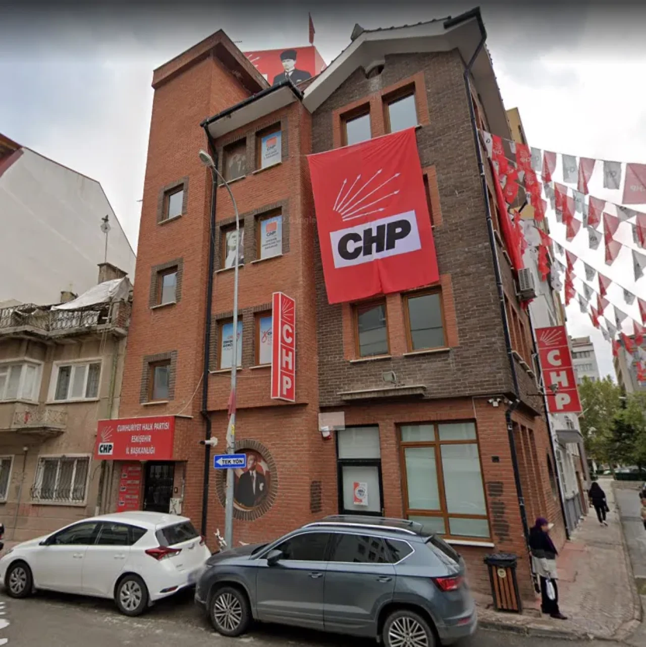 CHP Eskişehir İl Yönetimi görev dağılımını açıkladı
