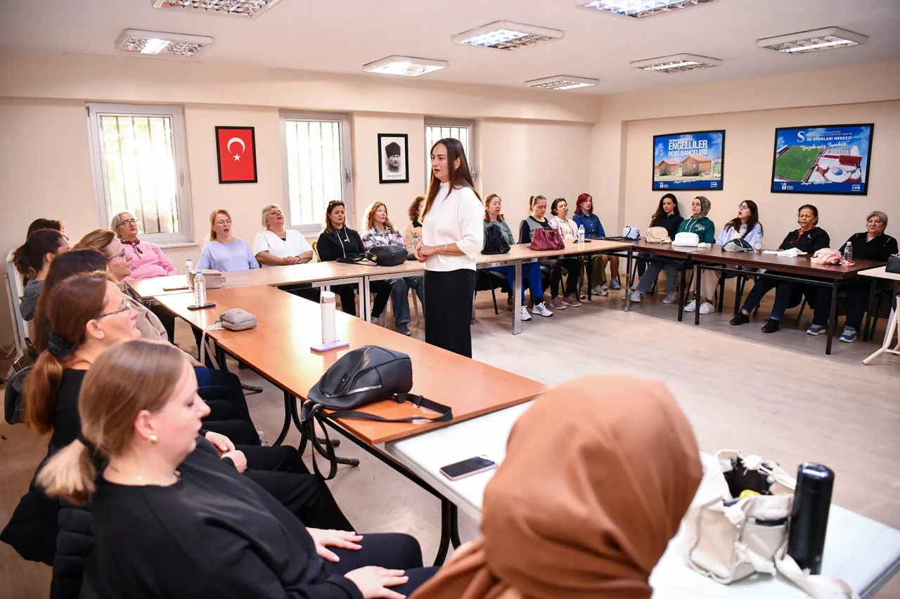 Tepebaşı Belediyesi’nden Gençlere Nitelikli Eğitim Desteği: O Eğitim Gözde Kurslardan Oldu