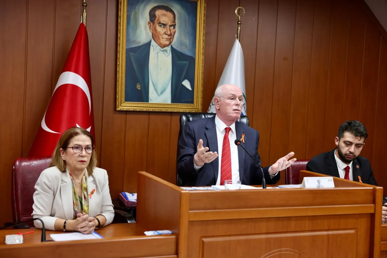 Kazım Kurt: “Bay bay gidiyorsunuz!”