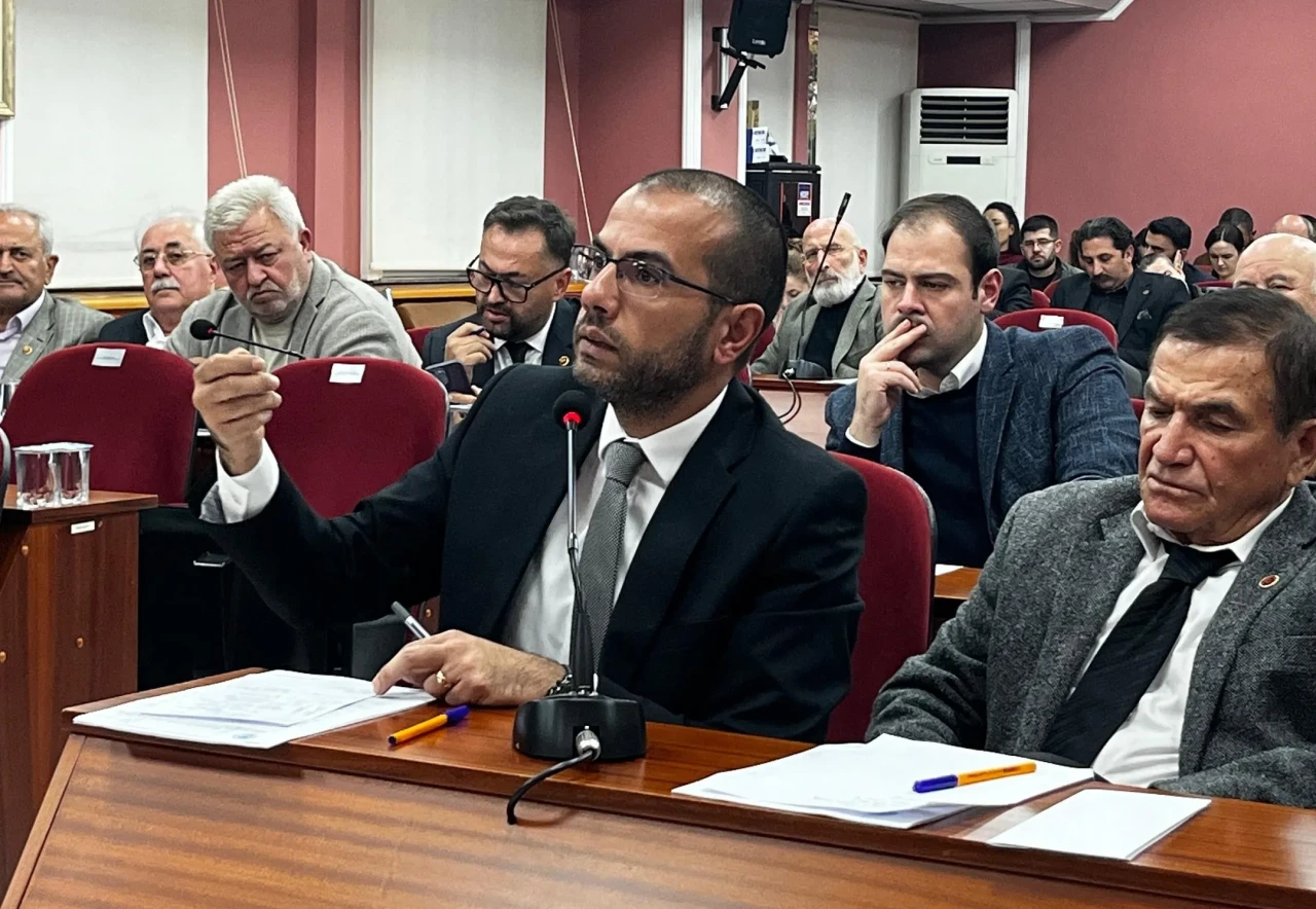 CHP’li Emre Genç: “TOKİ projelerinde şeffaflık yok, vatandaş mağdur ediliyor”