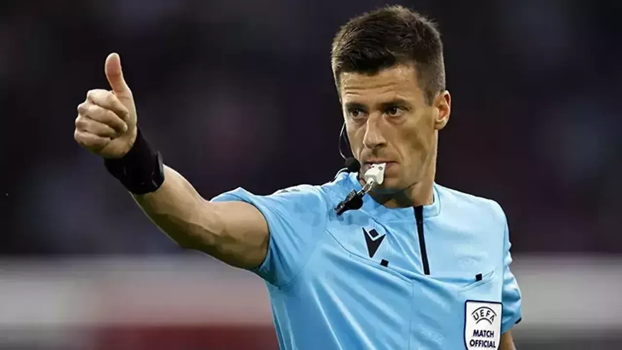 Ajax - Galatasaray Maçının Hakemi Kim? Benoit Bastien Kimdir, Kaç Yaşında, Nereli? İşte Kariyeri ve Türk Takımlarıyla Geçmişi