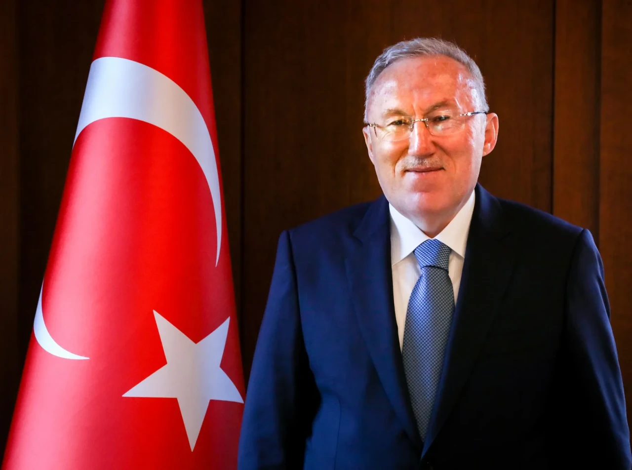 Vekil Hatipoğlu, Kamu Kurumları Etik Kurulu üyeliğine atanan Mercan'ı tebrik etti