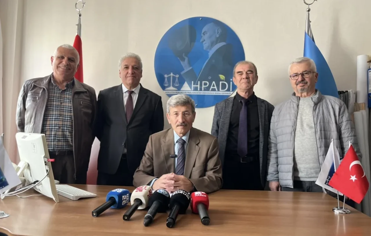 Ahpadi Derneği Başkanı: “Hiç kimsenin Türk Milletinin onurunu ayaklar altına aldırmaya hakkı yoktur”