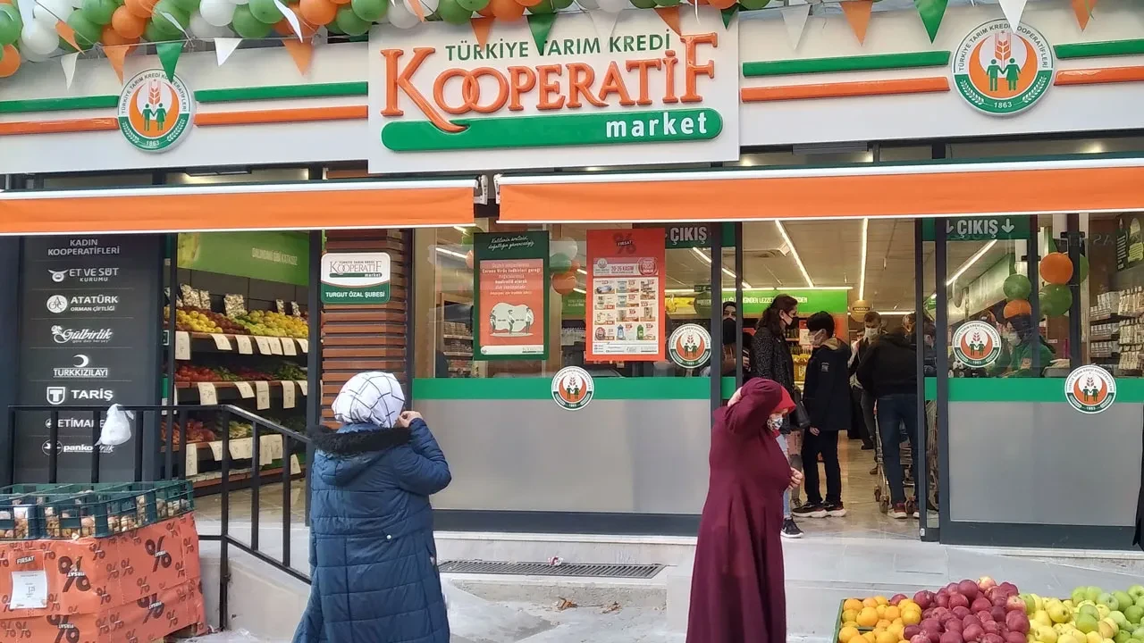 Tarım Market – “Kooperatif Gücüyle Sofralarda Milli Zafer: Çaydan Peynire, Tavuktan Temizliğe Kat Kat Fırsatlar!”