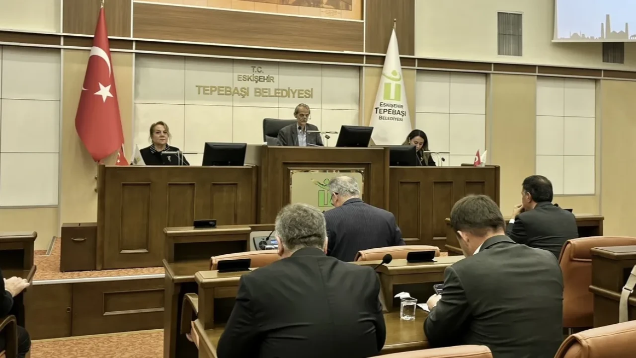 Tepebaşı Belediyesi’nden Arazi Kararı: Yetki Ataç’a Verildi