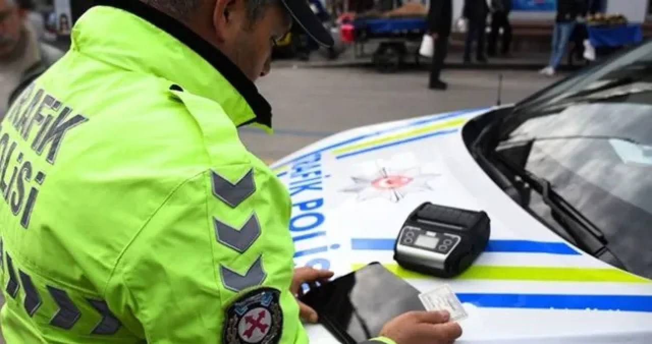 Yeni yürürlüğe giren trafik kuralları neler? Trafik kurallarında neler değişti?