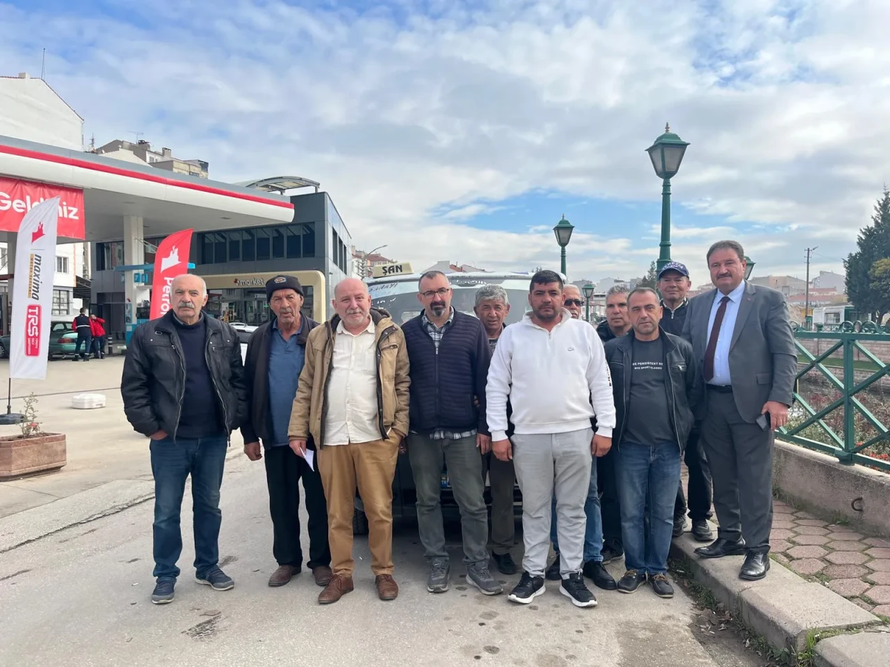 Yunus Emre Caddesi’nde dolmuş güzergahı değişti