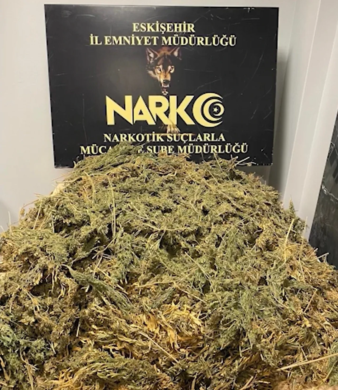 Eskişehir’de Patates Çuvallarında Yasaklı Madde Geçirildi