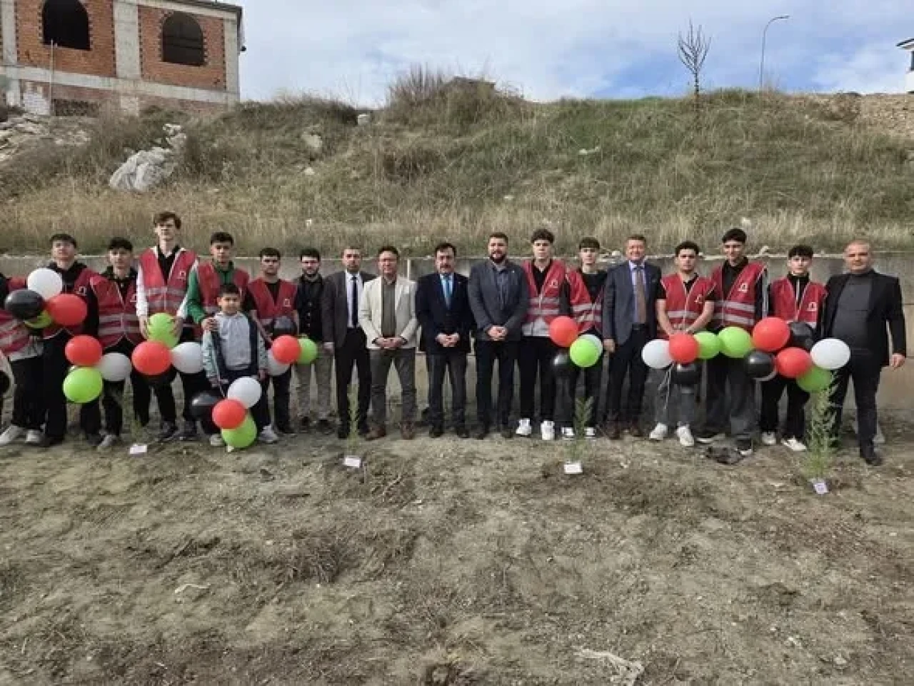 Bilecikli Öğrenciler “Türkiye Yeşeriyor, Gazze Güçleniyor” Etkinliği'nde Bir Araya Geldi