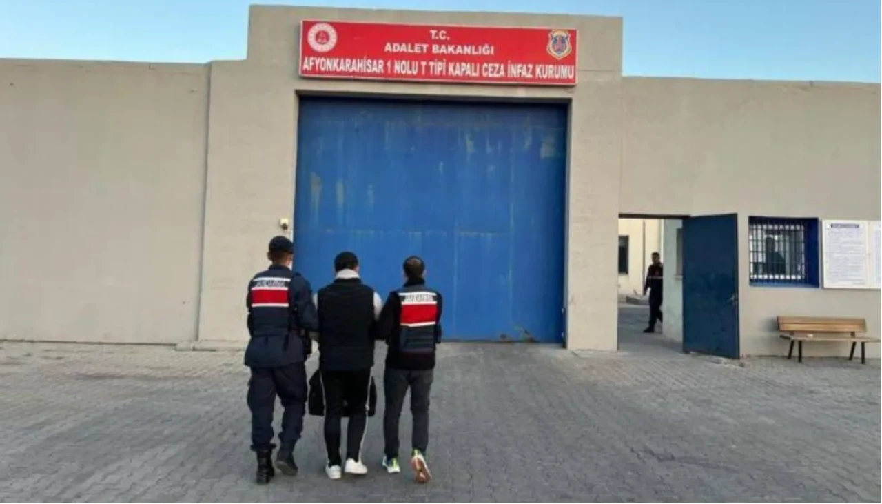 Afyonkarahisar'da Jandarmadan Zehir Tacirlerine Yönelik Operasyon