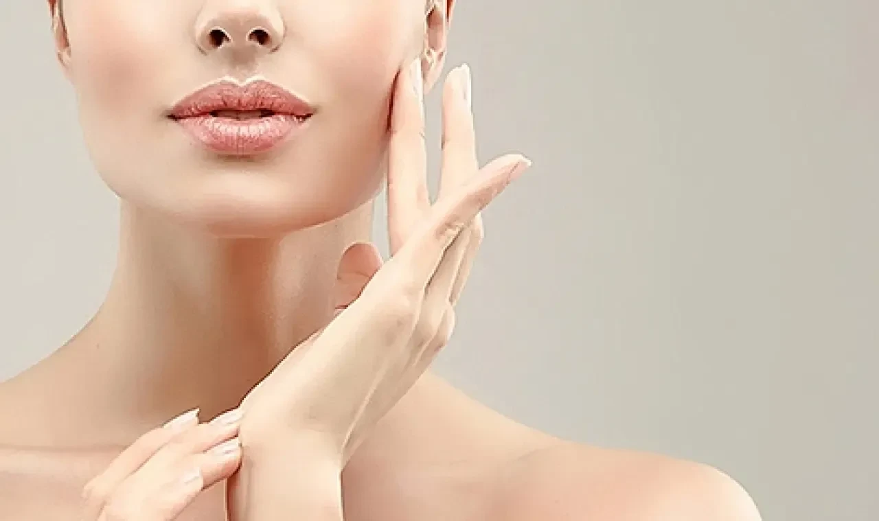 Soğukta Kuruyan Ciltlere Can! Uzmanından Kış Bakım Önerileri