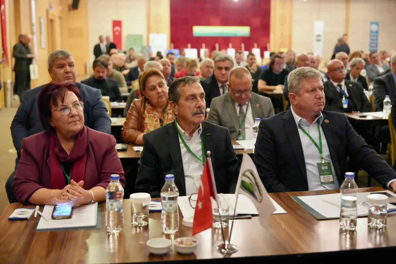 Çevreci Belediyeler Birliği’nde Tepebaşı rüzgârı esti