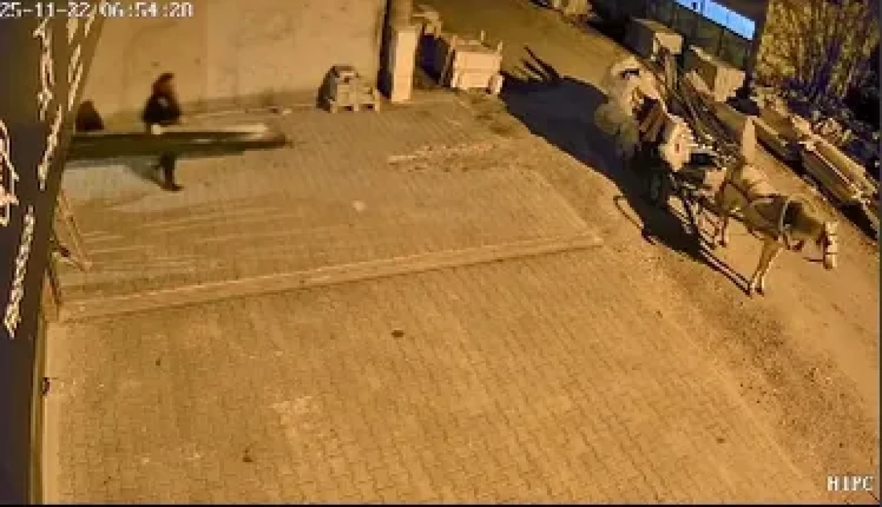 Açıktan Hırsızlık Şüphelisi Yakalandı, Çalınan Malzemeler Bulundu