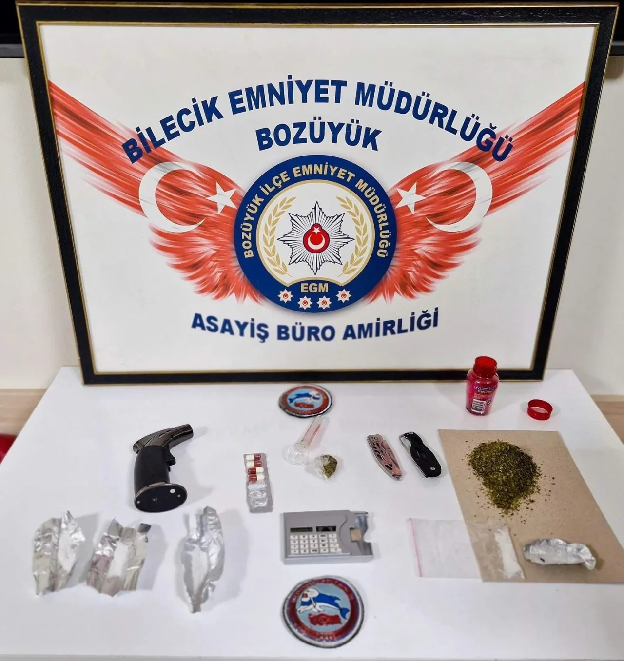 Bilecik emniyetinden operasyon: 3 gözaltı