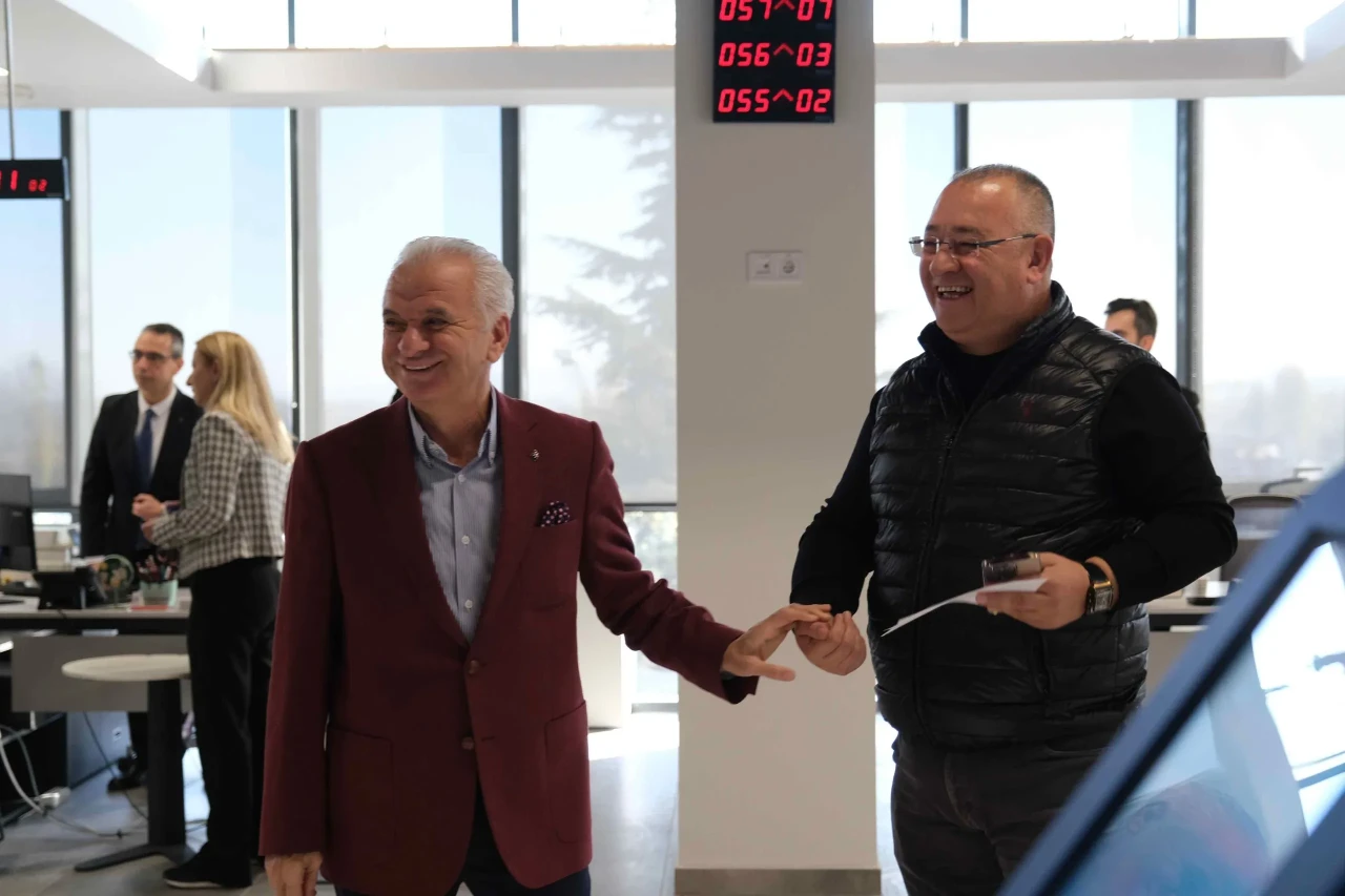 Eskişehir Ticaret Odası’nın yeni binasında ilk işlem gerçekleştirildi