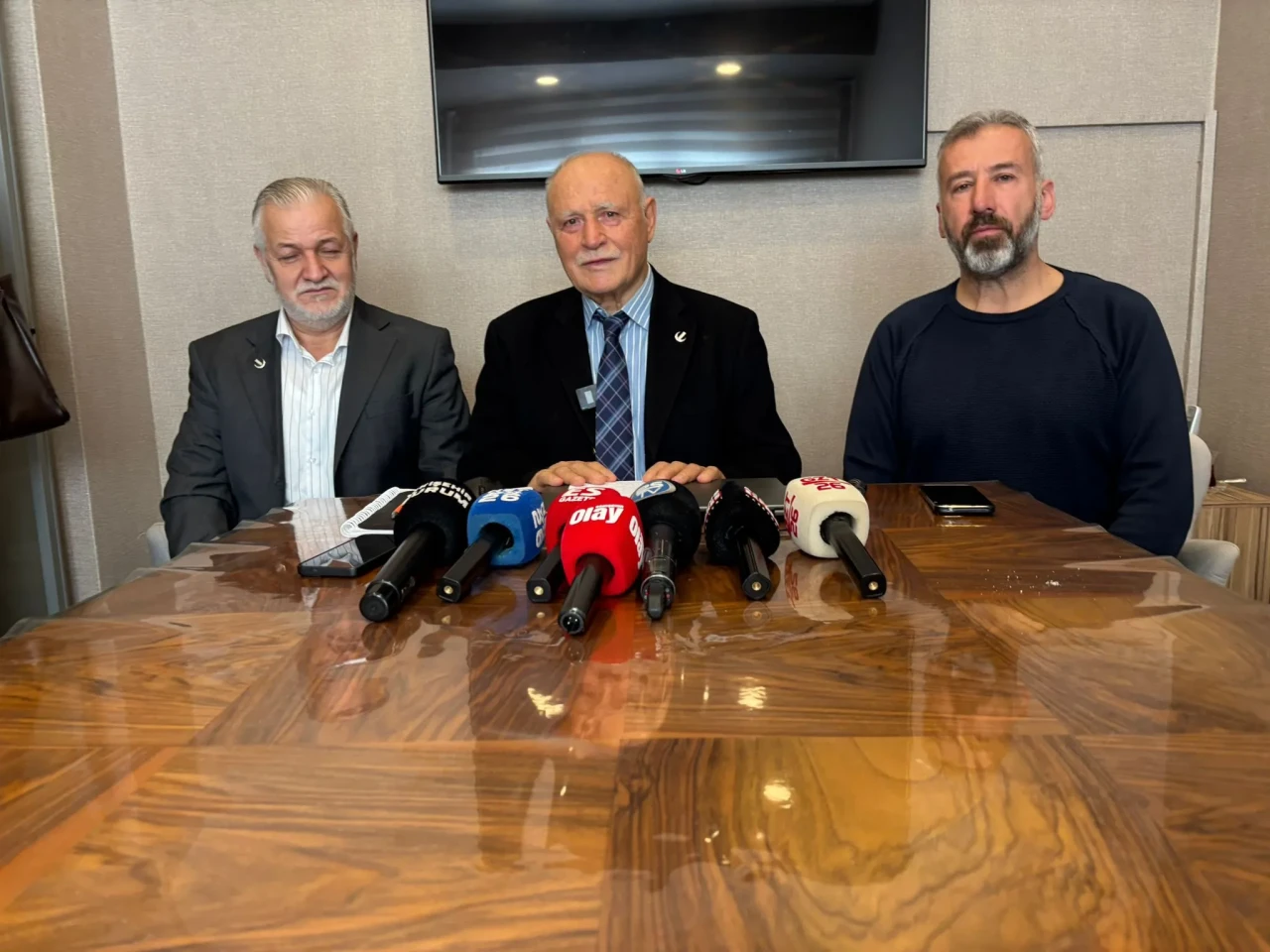 Yeni YRP MKYK Üyesi Eski Vali Çalışıcı, Eskişehir’in Sorunlarını Dile Getirdi