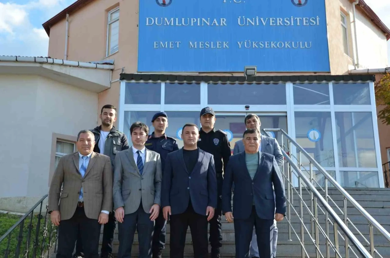 Emet MYO’da üniversite güvenliği için kapsamlı toplantı yapıldı