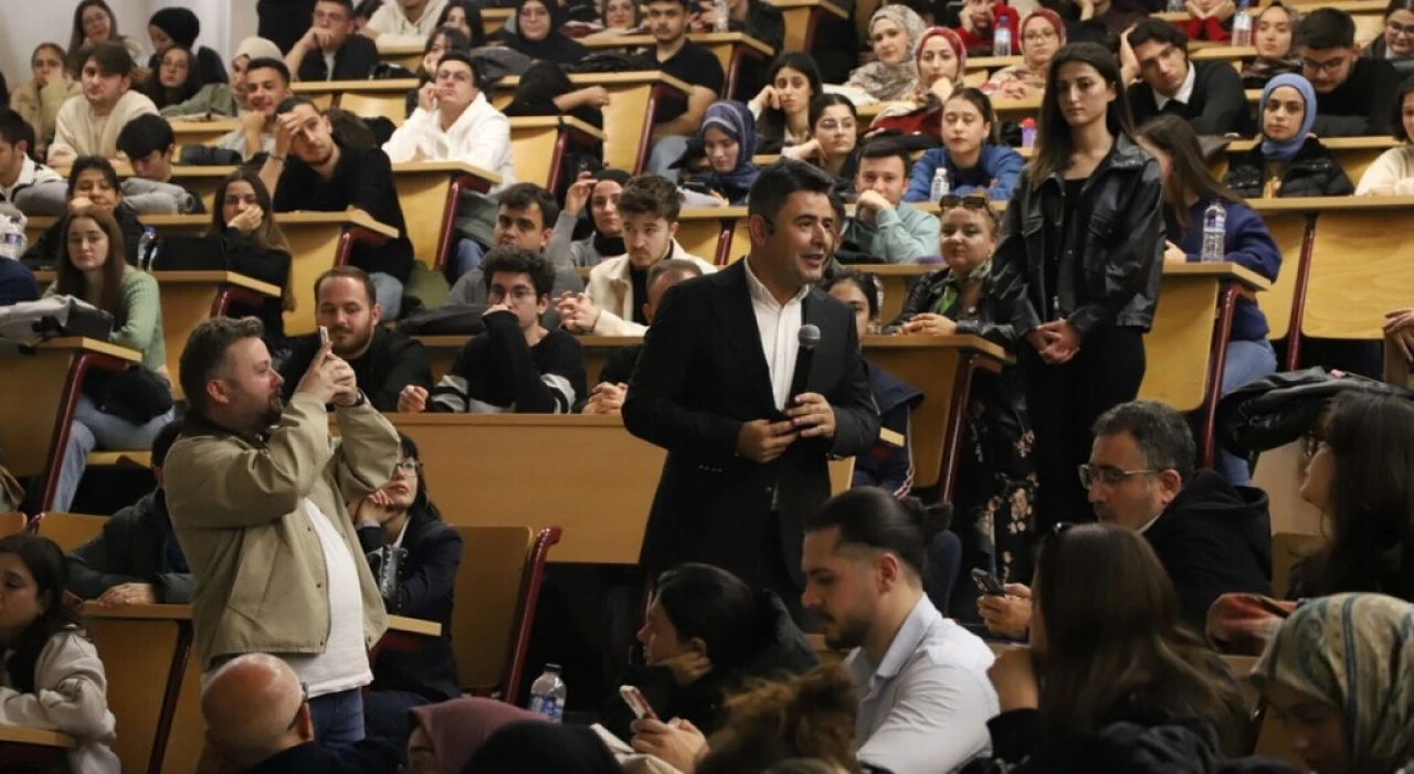 Bakan Yardımcısı Boyraz: “Türkiye Yüzyılı’nın Ulaştırma Vizyonu Dünyaya Yön Verecek”