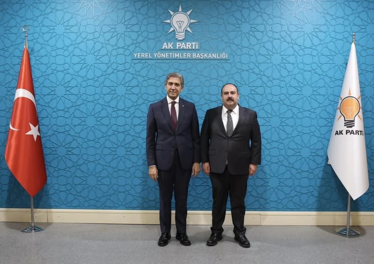 Başkan Hamamcı, İnönü’nün yeni projeleri için Ankara’da temaslarda bulundu