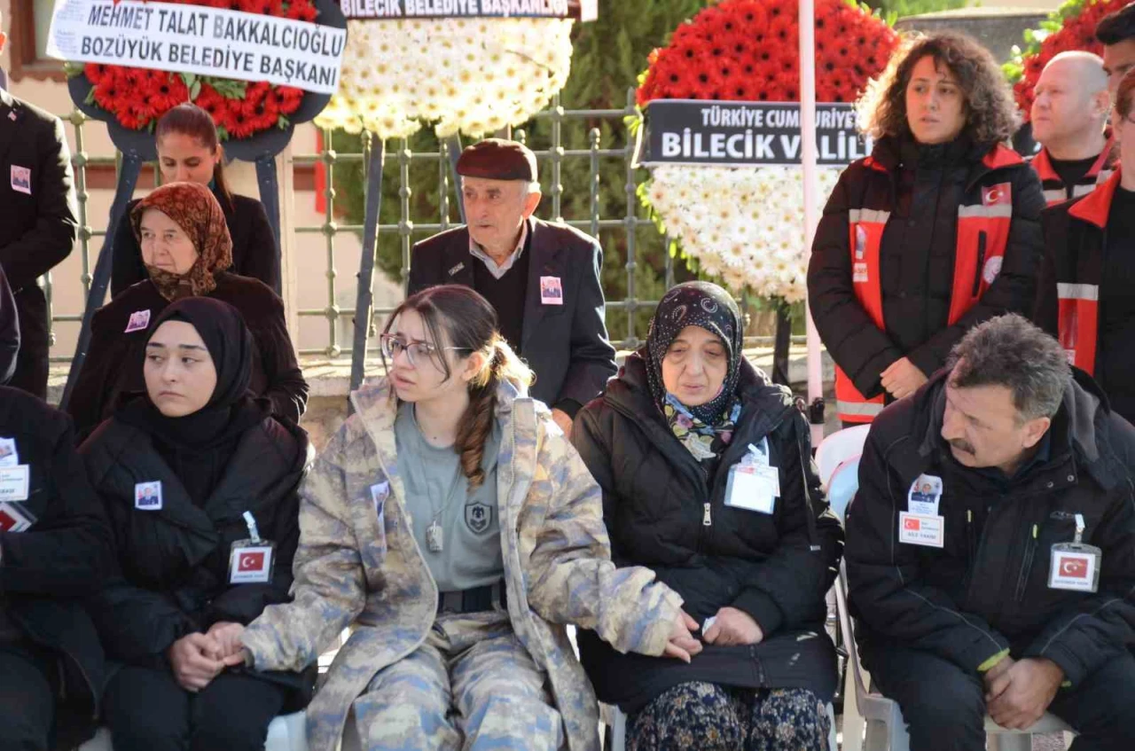 Bilecikli Şehit İlhan Ongan’a Yürek Dağlayan Veda: Kardeşi Üniformasını Giydi