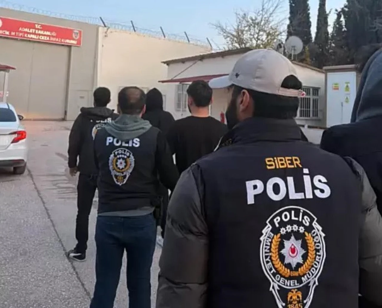 Bilecik’te Yasa Dışı Bahis Operasyonu: 3 Şüpheli Tutuklandı