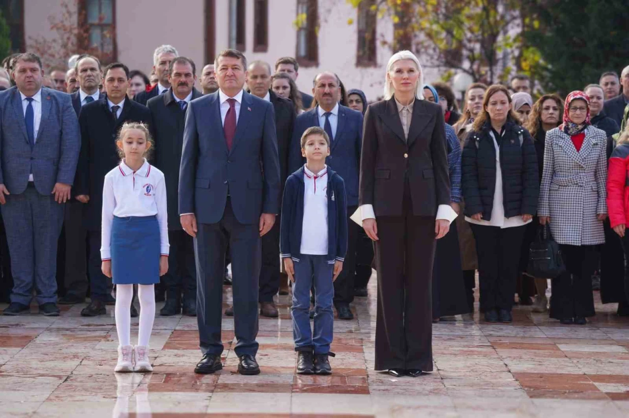 Bilecik’te 24 Kasım Öğretmenler Günü törenle kutlandı