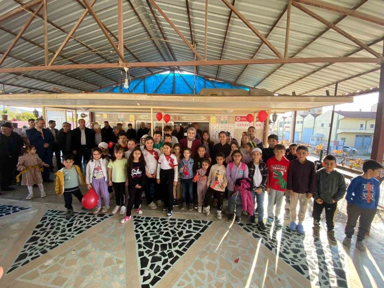 Bilecik’te “Cami Market” projesi çocuklarla buluştu