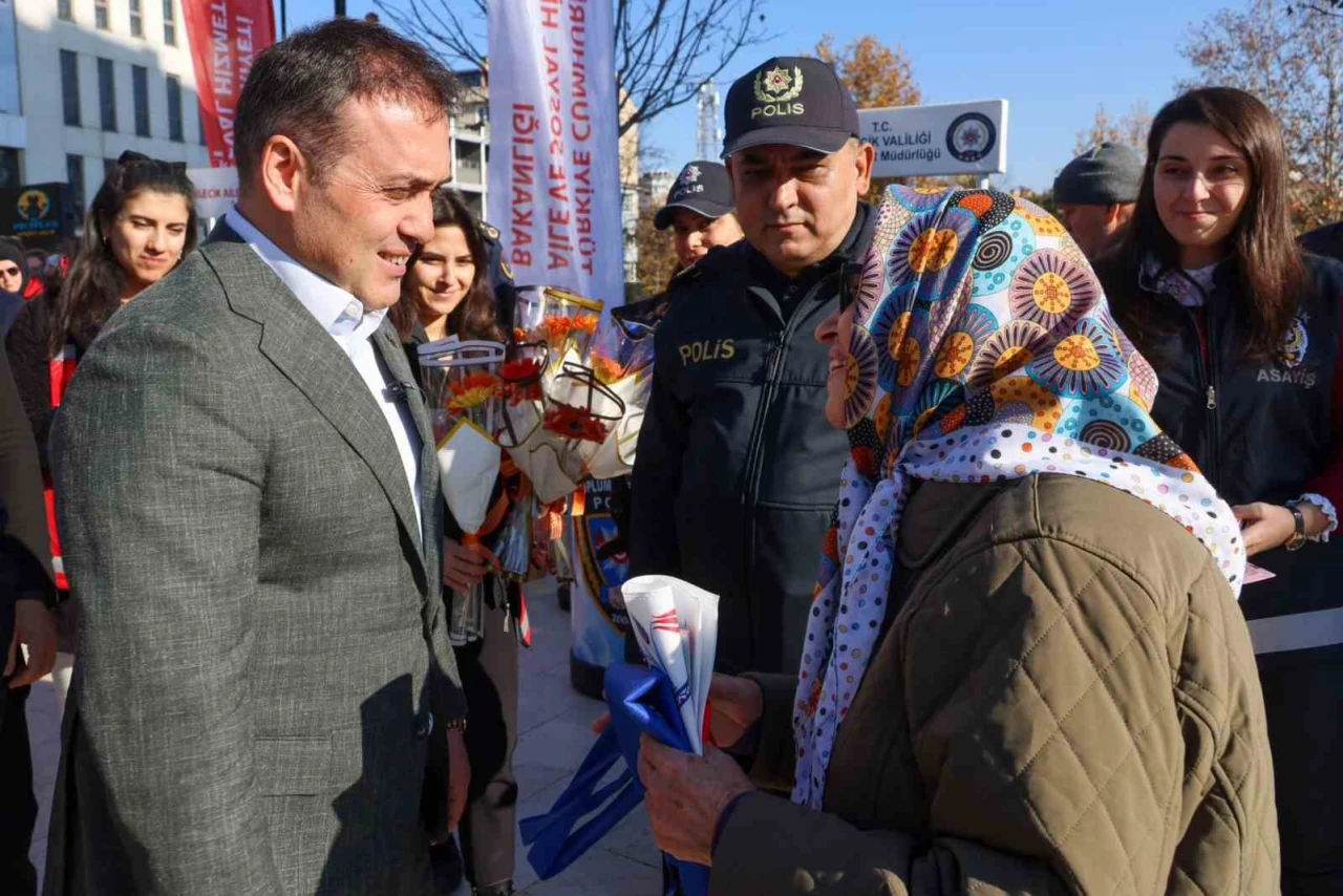 Bilecik’te Kadına Yönelik Şiddete Karşı Bilinçlendirme Etkinliği Düzenlendi