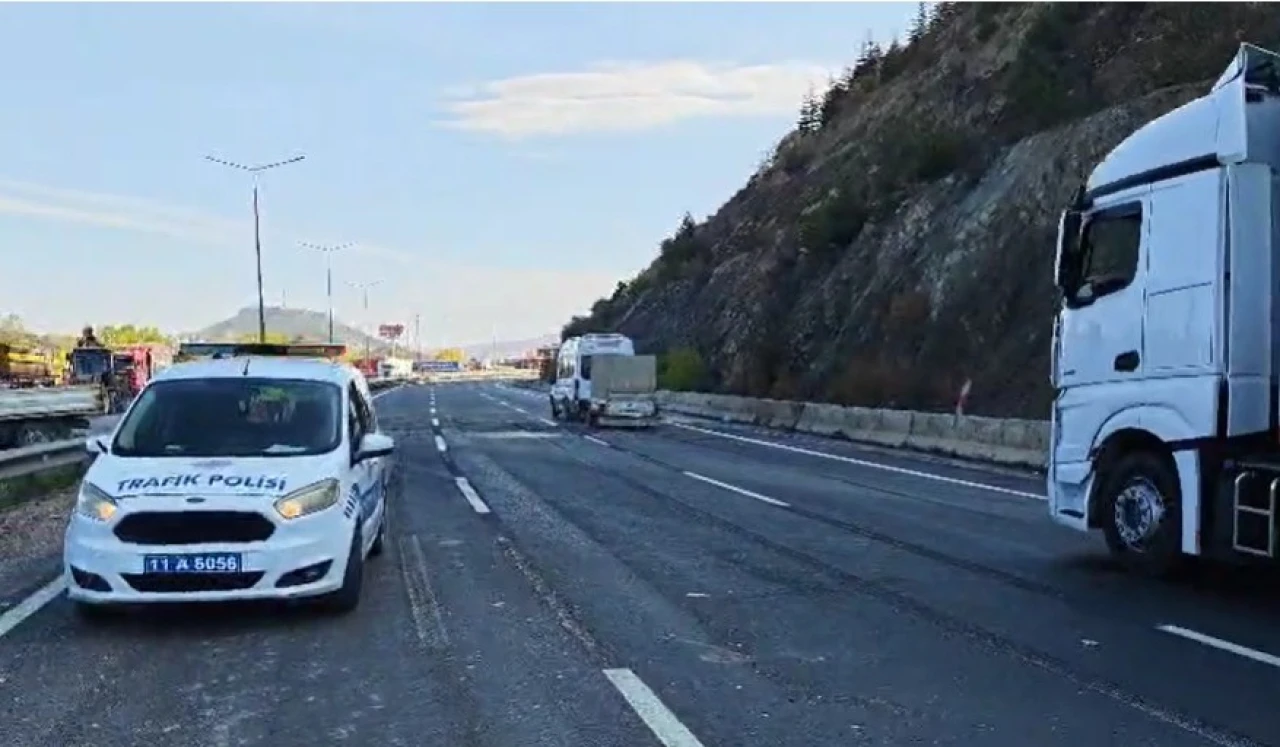 Bozüyük çevreyolundaki asfalt yenileme çalışmaları bitti yol trafiğe açıldı