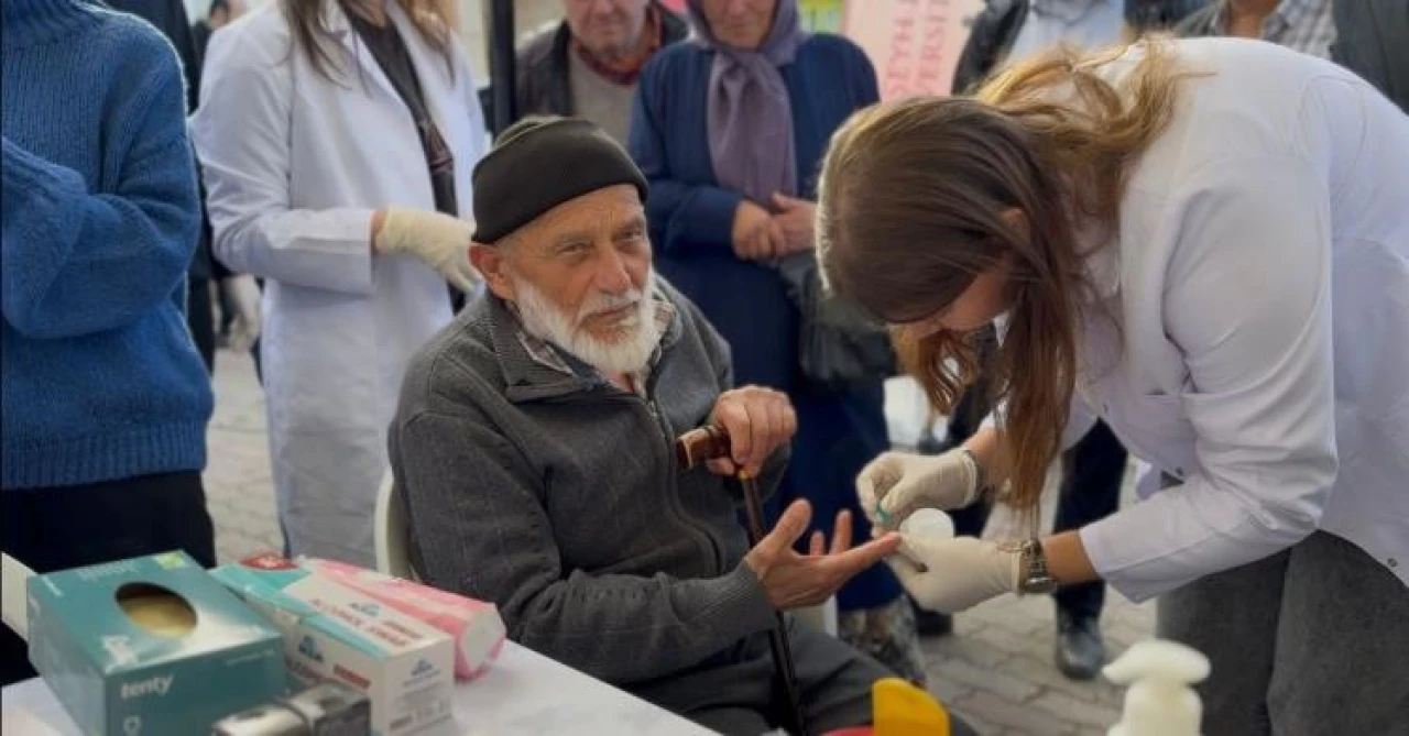 BŞEÜ’den Pelitözü’nde Diyabet Farkındalık Etkinliği
