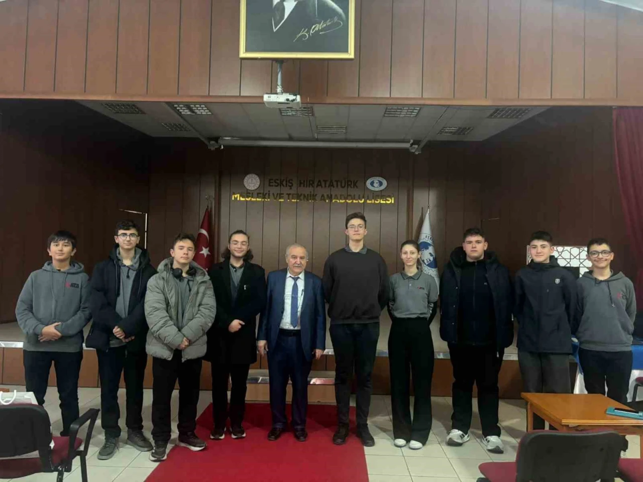 Eskişehir’de Yunus Emre Sevgisi ve Bilgeliği Öğrencilerle Paylaşıldı
