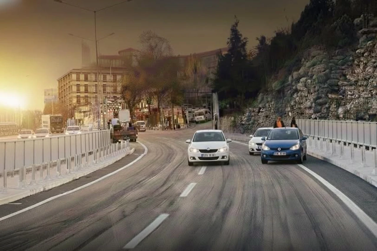 Bilecik'te Yenilenen Hamsu Köprüsü Trafiğe Açıldı