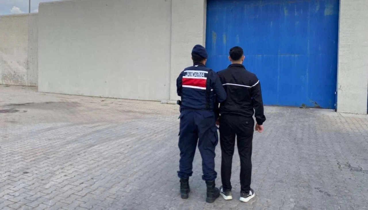 12 yıl hapis cezası olan şahıs JASAT tarafından yakalandı