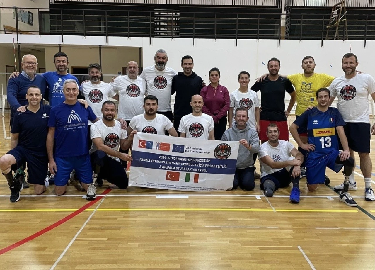 Eskişehirli sporcular İtalya’da engelli voleybolunu yerinde inceledi