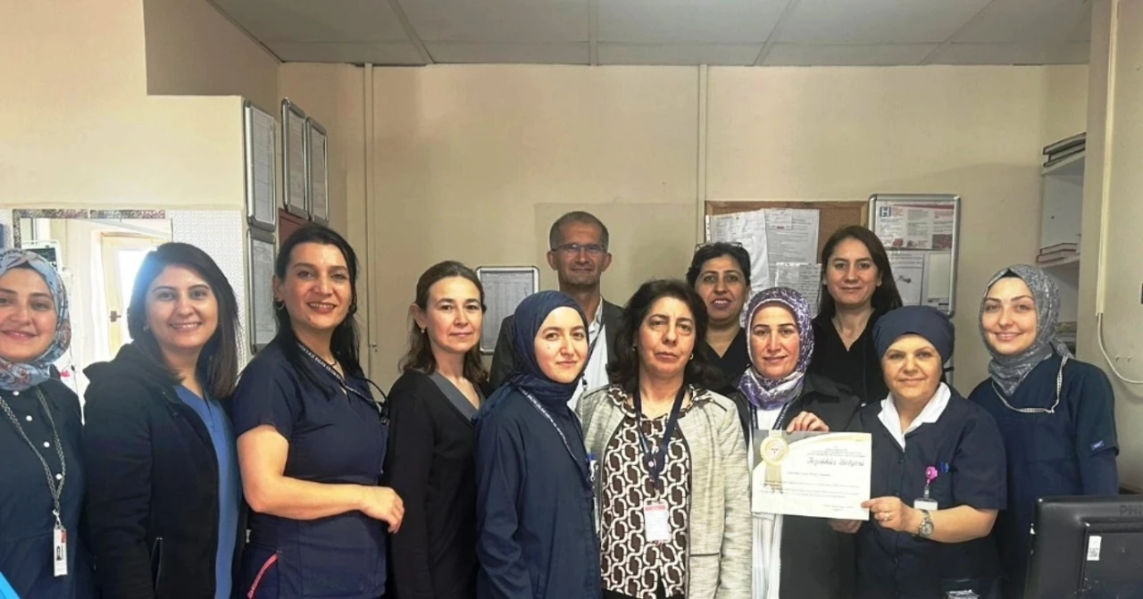 Kütahya’da hijyen başarısı: İnme Ünitesi 2025 el hijyeni ödülünün sahibi oldu
