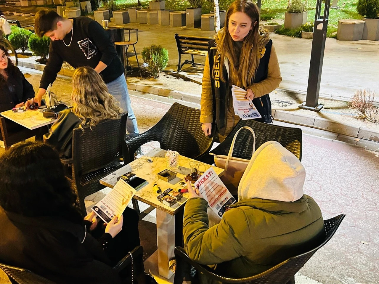 Kütahya’da siber suçlara karşı bilgilendirme yapıldı