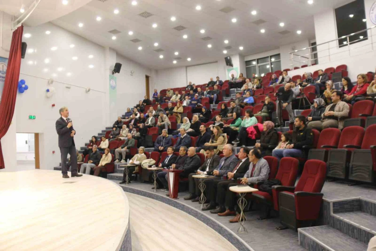 Eğitimde Güç Birliği: Kütahya’da Veliler ve Öğretmenler Aynı Masada