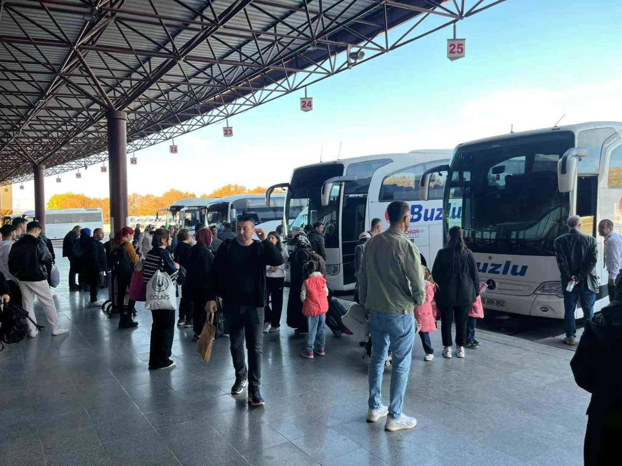 Eskişehir Otogarında ’ara tatil’ yoğunluğu