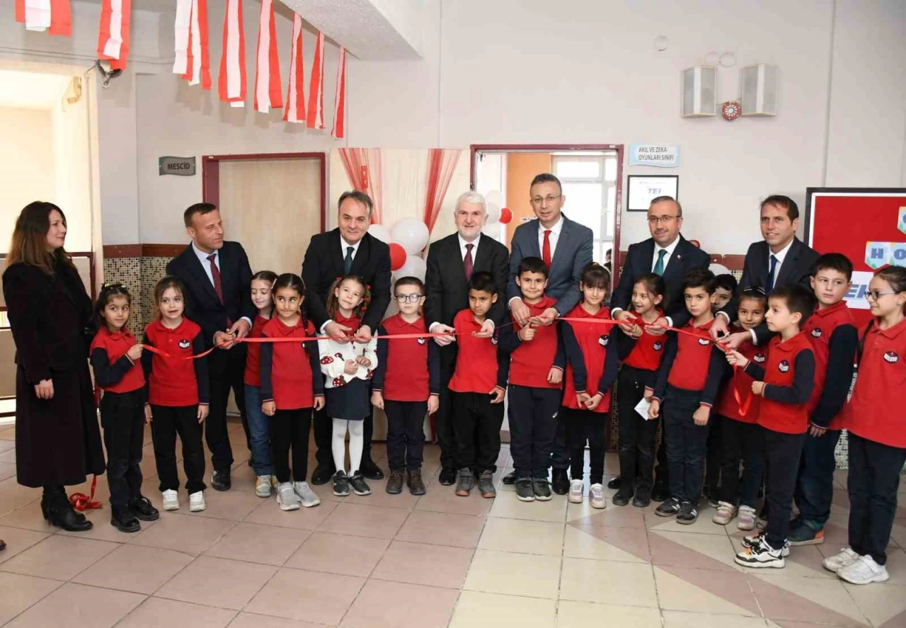 TEI’den Eti Maden İlkokuluna bir zekâ atölyesi daha