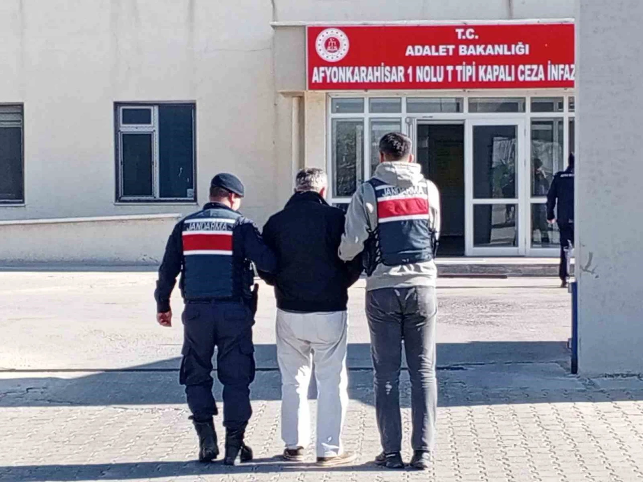 Afyonkarahisar’da Uyuşturucu Operasyonu: 1 Tutuklama