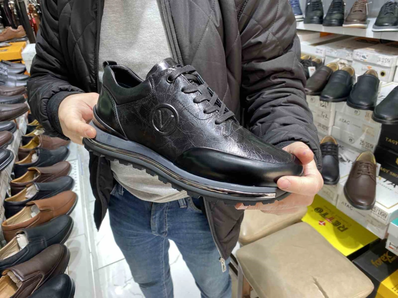 Eskişehir’de Esnafından Tüketici Uyarısı: Yeni Ayakkabınız Kusurlu Çıkarsa Ne Yapmalısınız?