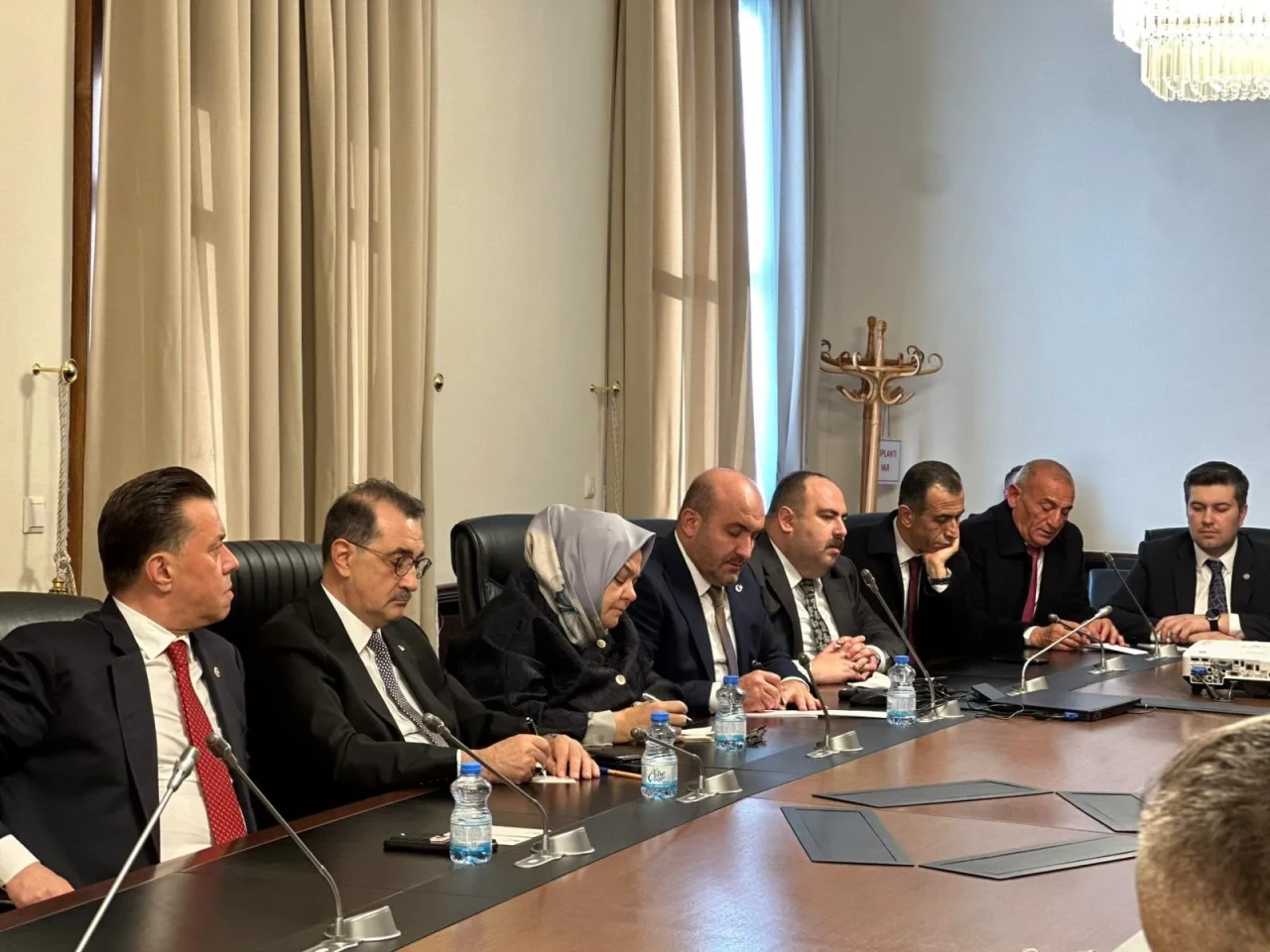 Ak Parti Eskişehir Teşkilatı Tbmm’de İstişare Toplantısı Yaptı