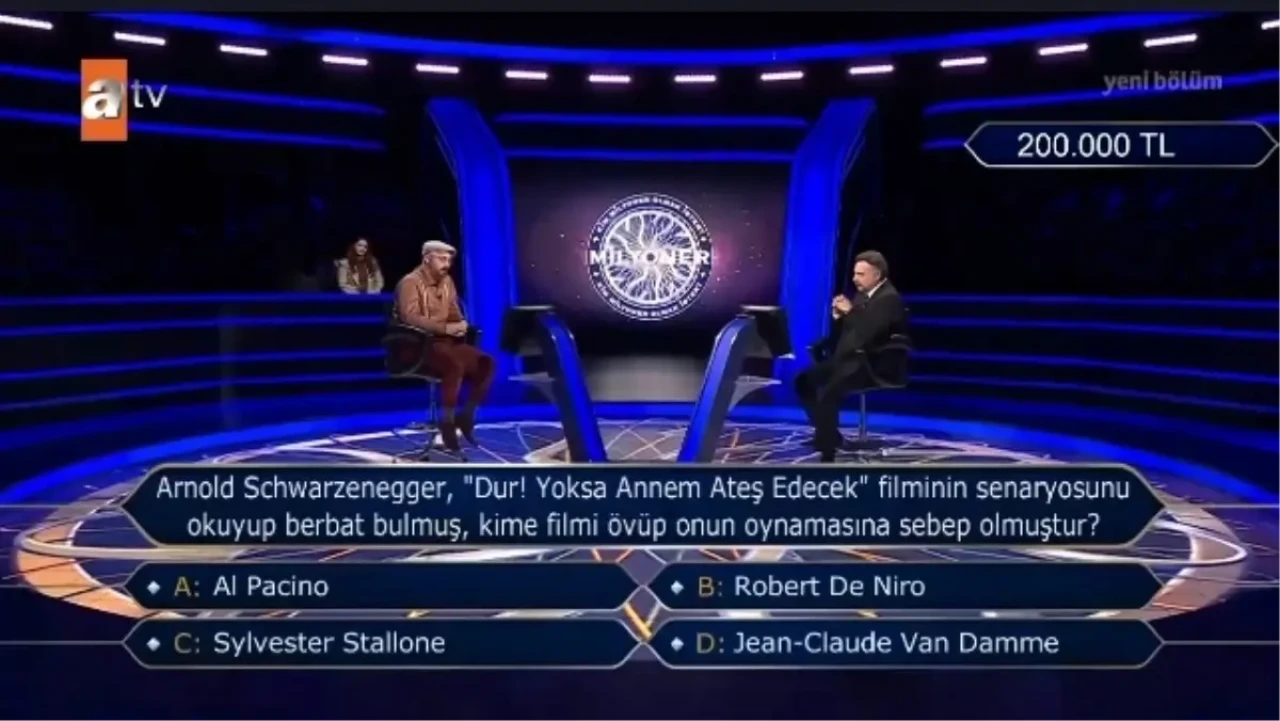 Arnold Schwarzenegger, "Dur! Yoksa Annem Ateş Edecek" filminin senaryosunu okuyup berbat bulmuş, kime filmi övüp onun oynamasına sebep olmuştur?