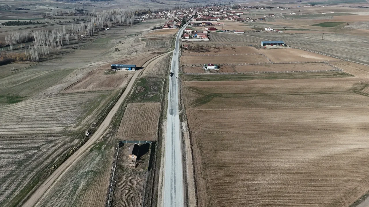 Ayvalı–Arslanbeyli Yolu Yenilendi